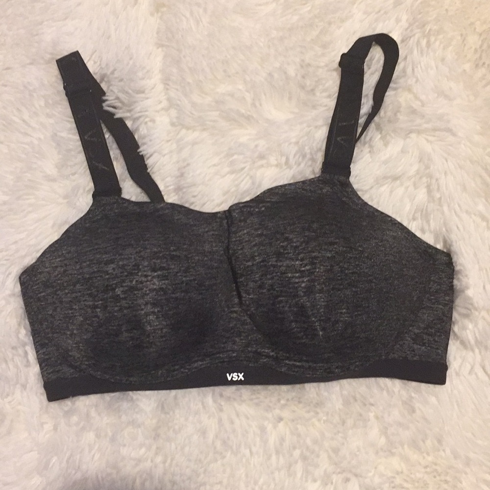 VICTORIA SECRETS Sport Bra